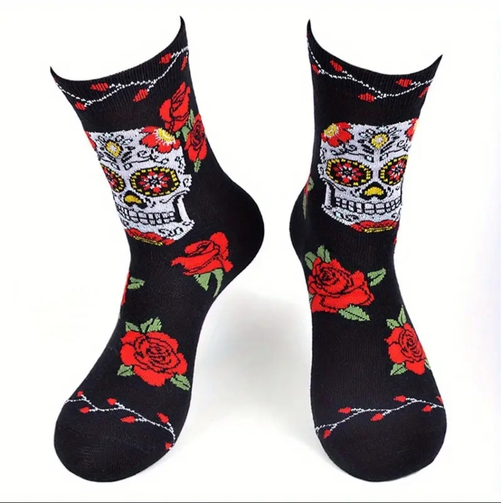 Crew Socks Rose Floral Skull Pattern Breathable Cotton Blend One Pair O/S NEW
